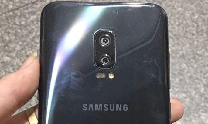 Тақдим қилинмаган Galaxy Note 8’нинг суратлари тарқаб кетди