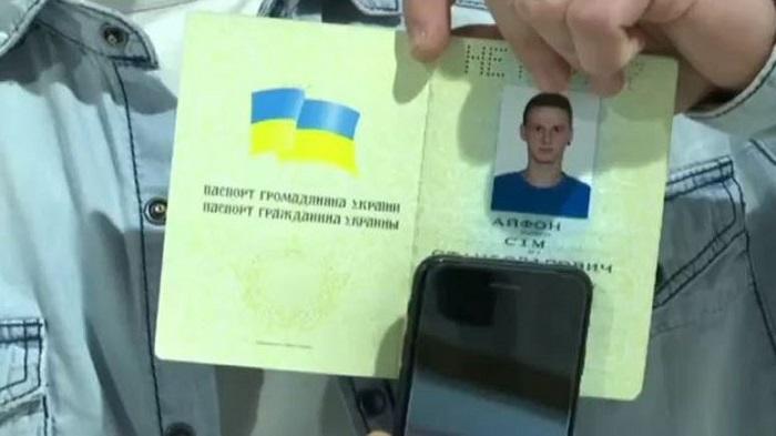 Ukrainalik fuqaro ismini “iPhone 7” deb o‘zgartirdi