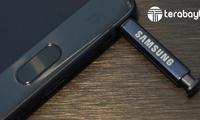 Android 7.1.1 тизимидаги Samsung Galaxy Note 8 синовдан ўтказилмоқда
