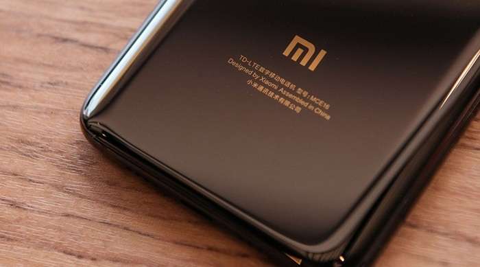 Xiaomi Mi 7’нинг янги сурати тарқалди – у «тўнкарилган» Mi Mix’га ўхшайди