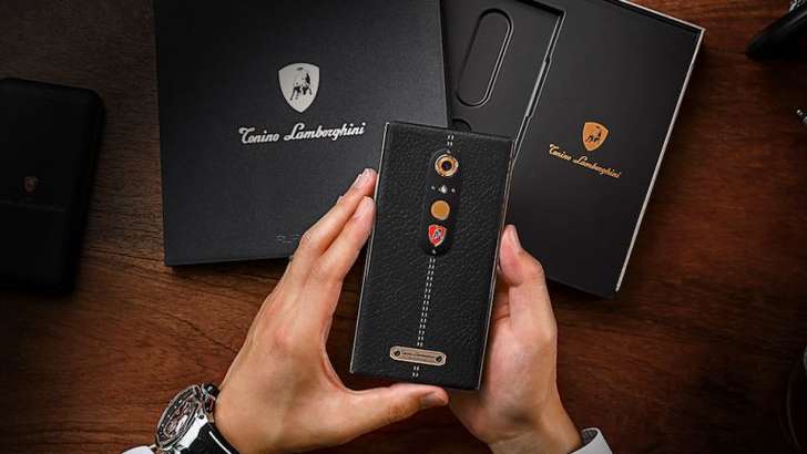 Lamborghini қимматбаҳо смартфонни тақдим қилди