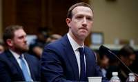 Facebook акционерлари унинг асосчиси Марк Цукербергни «тахтидан туширишмоқчи»!