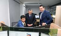 Shavkat Mirziyoyev Dasturiy mahsulotlar va axborot texnologiyalari texnologik parkiga tashrif buyurdi (+foto)