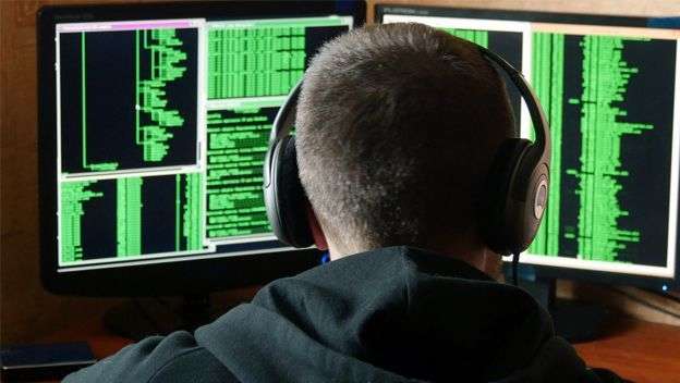 Балоғатга етмаган америкалик  энг биринчи хакер