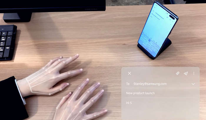 VIDEO: Samsung’ning smartfon, kompyuter va noutbuklarda qo‘llanuvchi ko‘rinmas SelfieType klaviaturasini ishlatib ko‘ramiz!