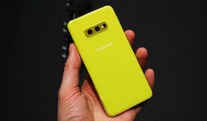 FCC rasman tasdiqladi – Galaxy S10 Lite taqdimotga tayyor!