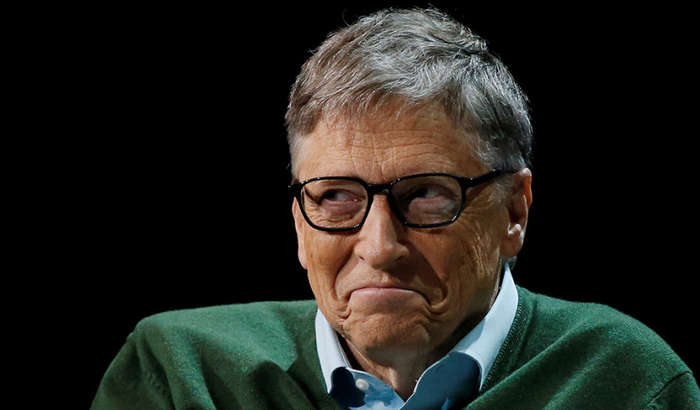 «Билл Гейтс коронавирус баҳонасида инсониятни чиплаштирмоқчи» – бунга ўзи нима дейди?