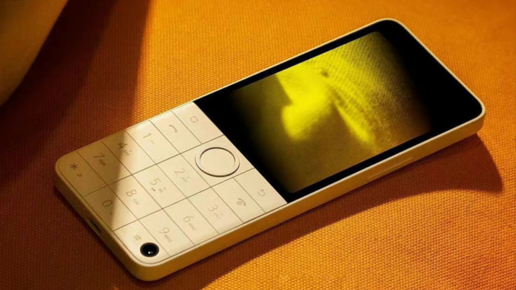 Android 12 билан ишлайдиган тугмали телефон