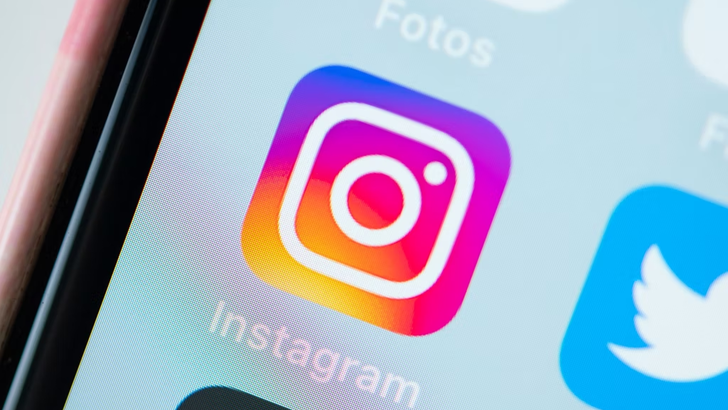Instagram сизнинг суратларингизни бошқалар фойдаланиши учун бериб юбормоқда