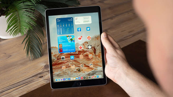 To'rtta iPad'ga qarshi bitta Galaxy Tab