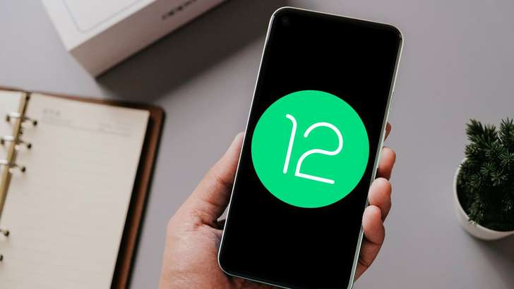 Оммабоп Redmi смартфони Android 12 тизимига ўтмоқда